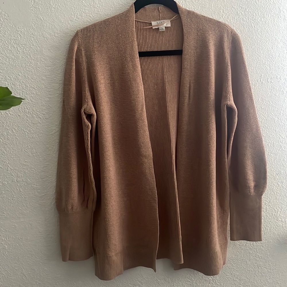 🌸2 For $25🌸 Loft Cardigan